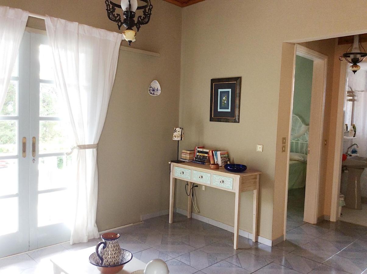 Mihaila Seaside: 2 Bedroom Bungalows Kefalonia Spartià Exterior foto